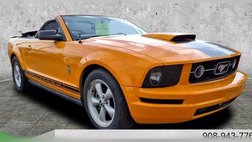 2007 Ford Mustang Deluxe