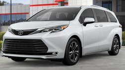 2026 Toyota Sienna Platinum 7-Passenger