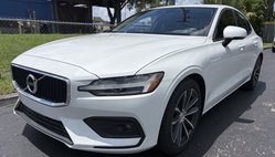 2021 Volvo S60 T5 Momentum