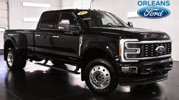 2023 Ford F-450 Super Duty Platinum