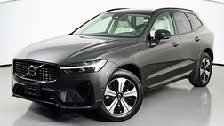 2023 Volvo XC60 Recharge T8 Plus Dark Theme