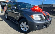 2010 Nissan Pathfinder SE