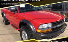 2002 Chevrolet S-10 LS