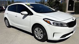 2017 Kia Forte5 LX
