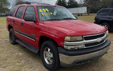 2001 Chevrolet Tahoe Base