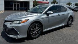 2021 Toyota Camry Hybrid XLE