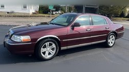 2006 Lincoln Town Car Signature Limited
