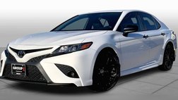 2020 Toyota Camry SE Nightshade