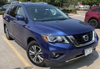 2017 Nissan Pathfinder SL