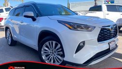 2023 Toyota Highlander Hybrid Platinum