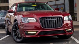 2023 Chrysler 300 Touring L