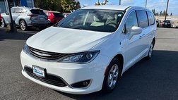 2018 Chrysler Pacifica Hybrid Touring Plus
