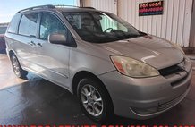 2004 Toyota Sienna 4 Dr XLE AWD Passenger Van