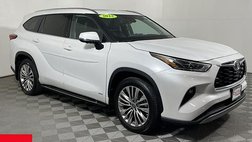 2023 Toyota Highlander Hybrid Platinum