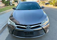 2017 Toyota Camry Hybrid XLE