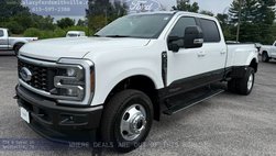 2025 Ford Super Duty F-350 Platinum