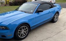 2011 Ford Mustang V6