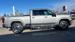 2025 GMC Sierra 3500HD Denali