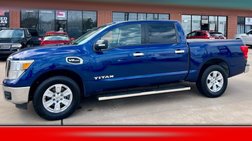 2017 Nissan Titan SV
