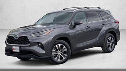2022 Toyota Highlander Hybrid XLE