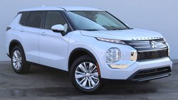 2026 Mitsubishi Outlander ES