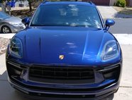 2022 Porsche Macan Base