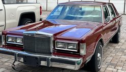1988 Lincoln Town Car Signature