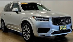 2021 Volvo XC90 T6 Momentum 7-Passenger