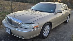 2005 Lincoln Town Car Signature