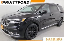 2023 Kia Carnival SX