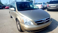 2007 Hyundai Entourage GLS