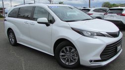 2024 Toyota Sienna XLE 8-Passenger