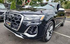 2025 Audi SQ7 4.0T quattro Premium Plus