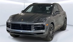 2025 Porsche Cayenne Base