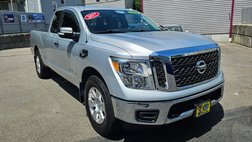 2017 Nissan Titan SV