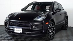 2025 Porsche Macan T