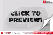 2022 Toyota Sienna LE 8-Passenger