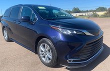 2023 Toyota Sienna XLE 7-Passenger