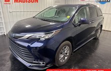 2023 Toyota Sienna XLE 7-Passenger