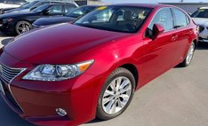 2014 Lexus ES 300h Base