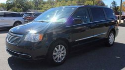 2016 Chrysler Town and Country Touring