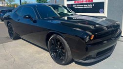 2016 Dodge Challenger SXT Plus