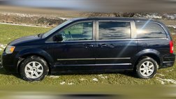 2010 Chrysler Town and Country Touring