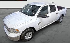 2023 Ram Ram Pickup 1500 Classic SLT