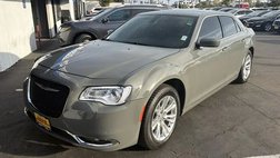 2019 Chrysler 300 Touring