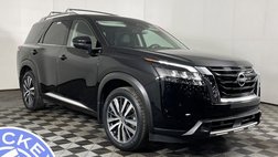 2022 Nissan Pathfinder Platinum