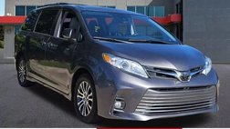 2020 Toyota Sienna XLE
