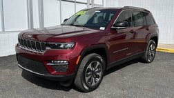 2023 Jeep Grand Cherokee Base