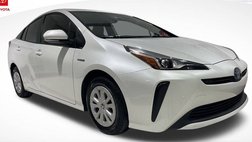 2022 Toyota Prius LE