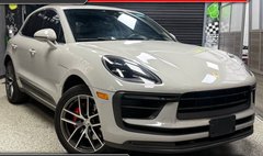 2022 Porsche Macan S